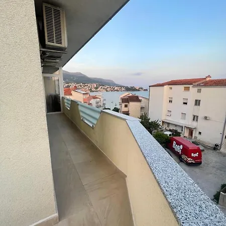 Apartments Lacaleta Daire